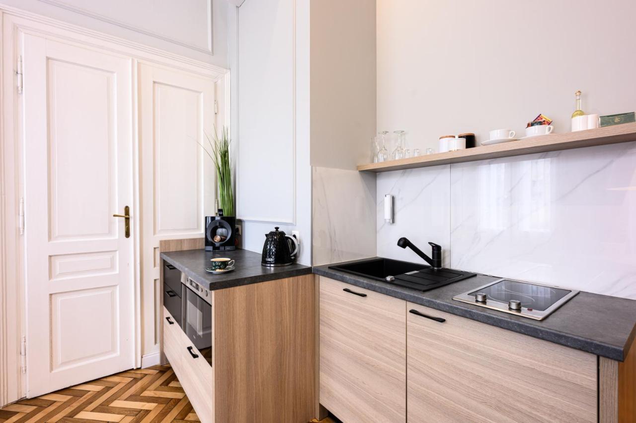 Arts Apartments - Krakow Old Town Екстериор снимка